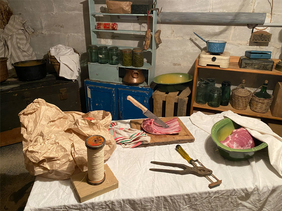 La cave de M. Jambier reconstituée au sous-sol du musée